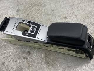 консоль салона Audi A6 4F/C6 [рестайлинг] 2010, 3.0 л., CDYA, дизель, 7x7x, седан, полный привод, правый руль