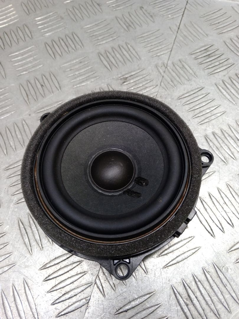 динамик двери BMW 7 серия G11/G12 G11 2017, 3.0 л., B57 D30 A, дизель, АКПП, carbonschwarz metallic (416), седан, задний привод, правый руль, 65139354085, 9354085 - фото №1