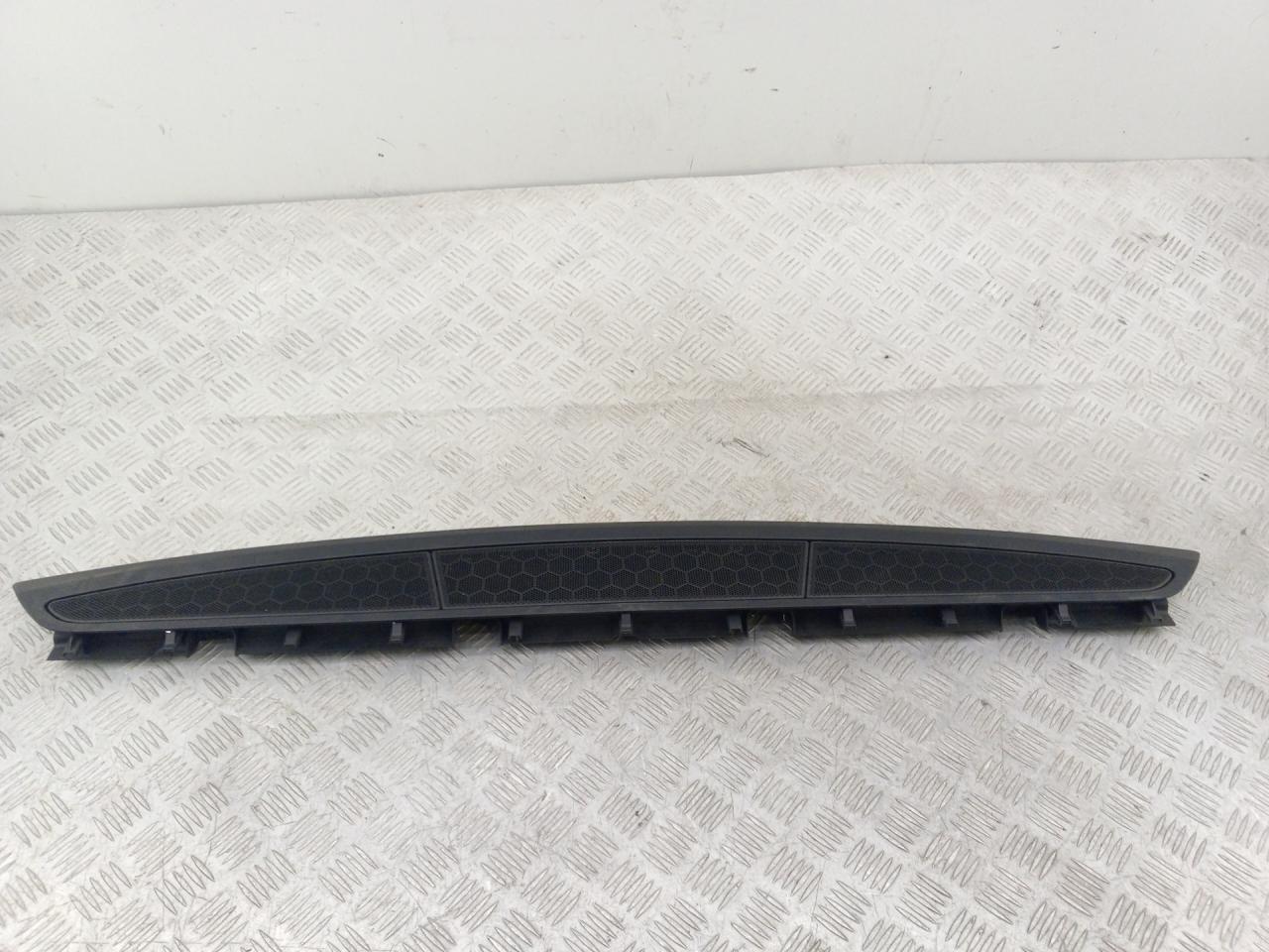 пластик BMW 7 серия G11/G12 G11 2018, 3.0 л., B57 D30 A, дизель, АКПП, singapore grau metallic (b41), седан, полный привод, правый руль, 7355373, 51467355373 - фото №1