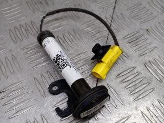 пиропатрон петли капота BMW X1 F48 2016, 2.0 л., B47 C20 A, дизель, МКПП, alpinweiß iii (300), внедорожник 5 дв., полный привод, правый руль, 7300582