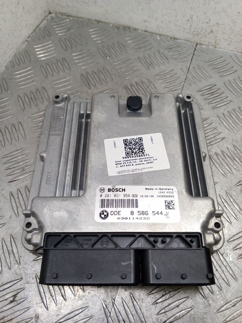 блок управления двигателем BMW X5 F15 2017, 3.0 л., N57 D30 B, дизель, АКПП, carbonschwarz metallic (416), внедорожник 5 дв., полный привод, правый руль, 13618586544, 8586544, 0281031958 - фото №1