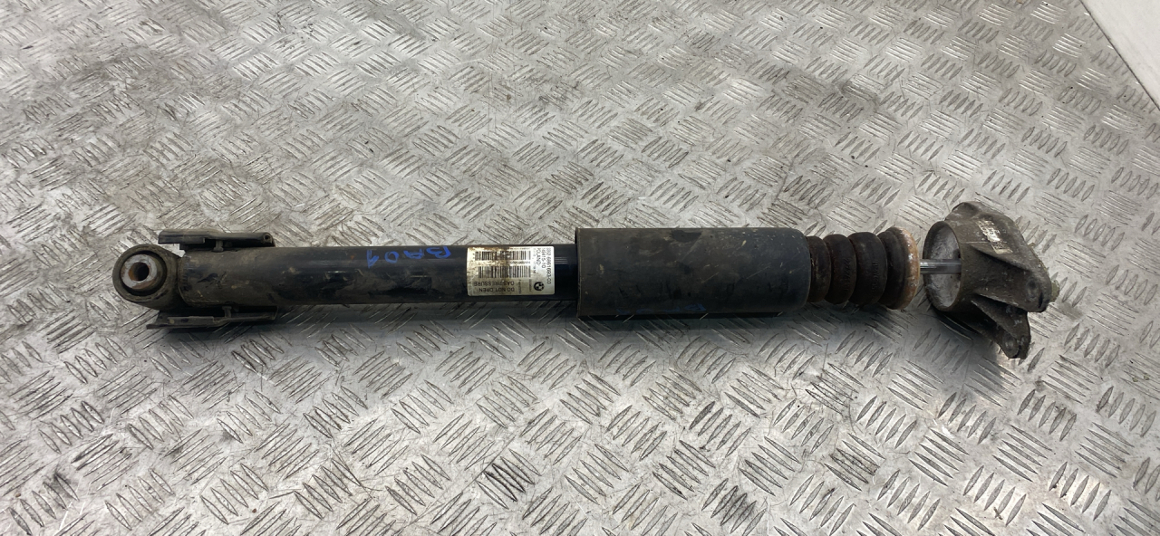 амортизатор задний BMW X1 F48 2016, 2.0 л., B47 C20 A, дизель, МКПП, alpinweiß iii (300), внедорожник 5 дв., полный привод, правый руль, 33526861693, 6861693 - фото №1