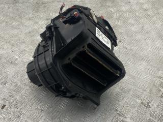 моторчик печки BMW 5 серия F07/F10/F11 F10 2011, 3.0 л., N57 D30 A, дизель, АКПП, carbonschwarz metallic (416), седан, задний привод, правый руль, 64119248170