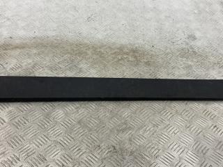 молдинг двери передней правой BMW X1 F48 2016, 2.0 л., B47 C20 A, дизель, МКПП, alpinweiß iii (300), внедорожник 5 дв., полный привод, правый руль, 7352082, 51137352092