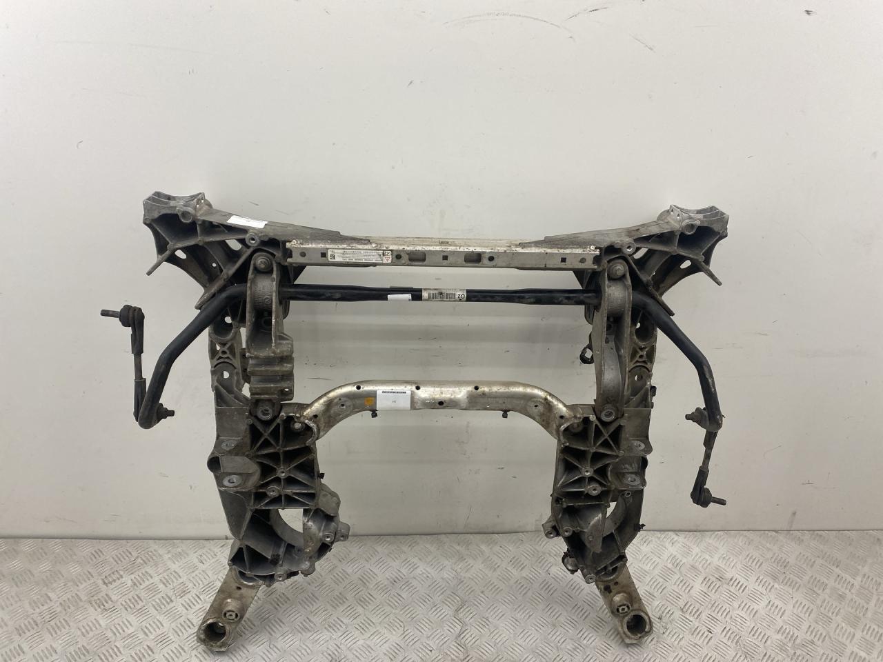 стабилизатор подвески передний BMW 7 серия G11/G12 G11 2018, 3.0 л., B57 D30 A, дизель, АКПП, singapore grau metallic (b41), седан, полный привод, правый руль, 6873469, 31306873469 - фото №1