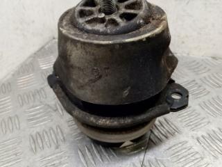 подушка крепления двигателя Audi Q7 4L 2007, 3.0 л., BUG, дизель, АКПП, полный привод, правый руль, 7L8199131A