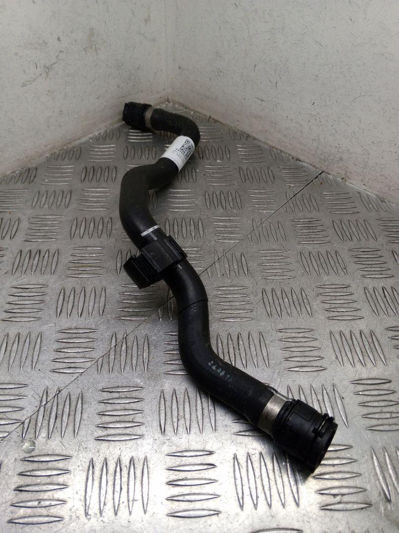 патрубок радиатора BMW iX I20 2025, электро, белый, полный привод, правый руль, 8833638, 17128833638 - фото №1