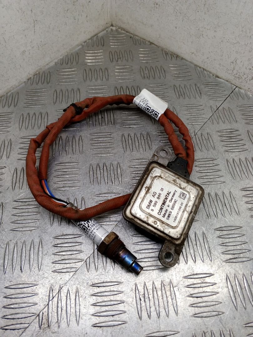 Датчик NOx BMW X5 F15 2018, 3.0 л., N57 D30 A, дизель, АКПП, carbonschwarz metallic (416), внедорожник 5 дв., полный привод, правый руль, 13628589846, 8589846 - фото №1