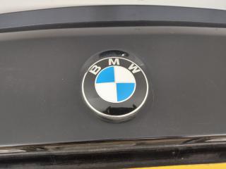 эмблема BMW 5 серия F07/F10/F11 F10 2011, 3.0 л., N57 D30 A, дизель, АКПП, carbonschwarz metallic (416), седан, задний привод, правый руль