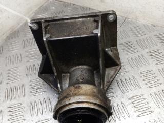 кронштейн полуоси BMW 5 серия F07/F10/F11 [рестайлинг] F10 2013, 3.5 л., бензин, АКПП, impblau brill metallic (a89), седан, полный привод, 7601996, 31507601996