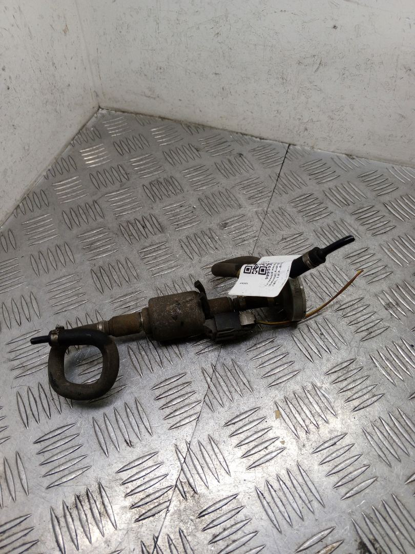 топливный насос Вебасто (Webasto) Audi Q7 4L 2007, 3.0 л., BUG, дизель, АКПП, полный привод, правый руль - фото №1