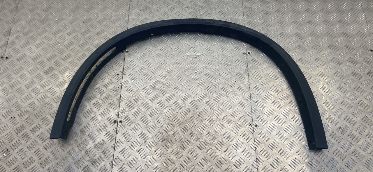 накладка колесной арки передний левый BMW X5 F15 2015, 4.0 л., дизель, АКПП, black sapphire metallic (475), внедорожник 5 дв., полный привод, правый руль, 7326053 - фото №1