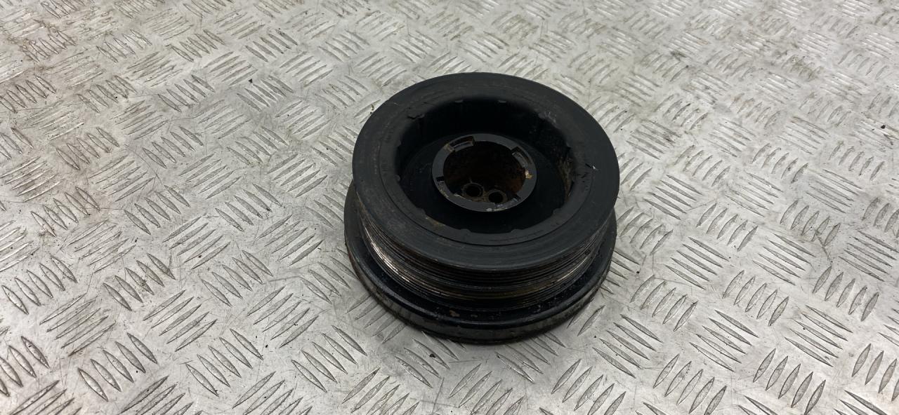 шкив коленвала BMW 5 серия E60/E61 2004, 2.5 л., M57 D25 (256D2), дизель, МКПП - фото №1