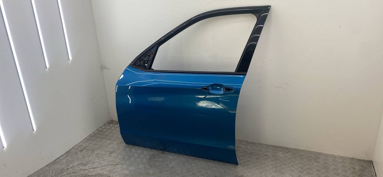 молдинг стекла BMW X5 M F85 2018, 4.4 л., S63 B44 B, бензин, АКПП, внедорожник 5 дв., полный привод, правый руль - фото №1