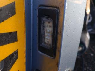 подсветка номера BMW 3 серия E92/E93 [рестайлинг] E92 2011, 3.0 л., N57 D30 A, дизель, АКПП, blue-water metallic (896), купе, задний привод, правый руль, 63267193293, 7193293