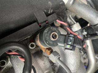 форсунка Peugeot 406 1 поколение [рестайлинг] 2002, 2.2 л., дизель, МКПП, 9637277980, 0445110036