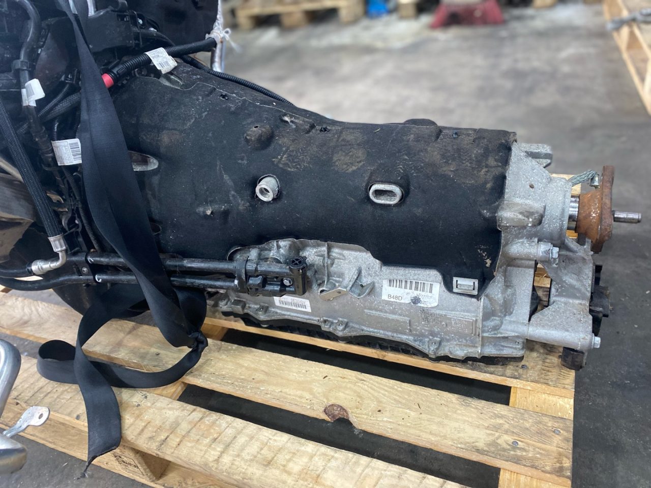 КПП автоматическая (АКПП) BMW 5 серия G30/G31 G30 2020, 2.0 л., B48 B20 B, бензин, АКПП, sophistograu a90, седан, задний привод, правый руль, 24009470645, 24009896518, 9470645, 9896518, GA8HP51Z - фото №1