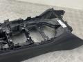 консоль салона BMW 7 серия G11/G12 G11 2017, 3.0 л., B57 D30 A, дизель, АКПП, carbonschwarz metallic (416), седан, задний привод, правый руль - фото №5