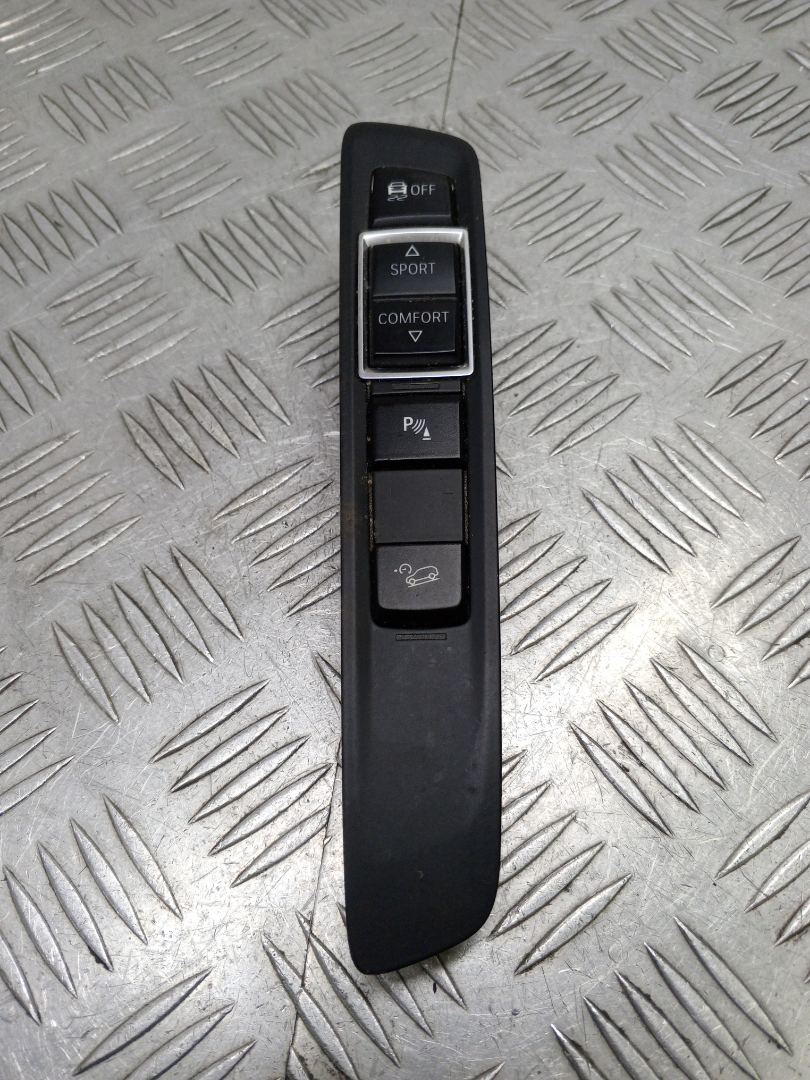 кнопка (выключатель) BMW X5 F15 2018, 3.0 л., N57 D30 A, дизель, АКПП, carbonschwarz metallic (416), внедорожник 5 дв., полный привод, правый руль, 61319262725, 9262725 - фото №1