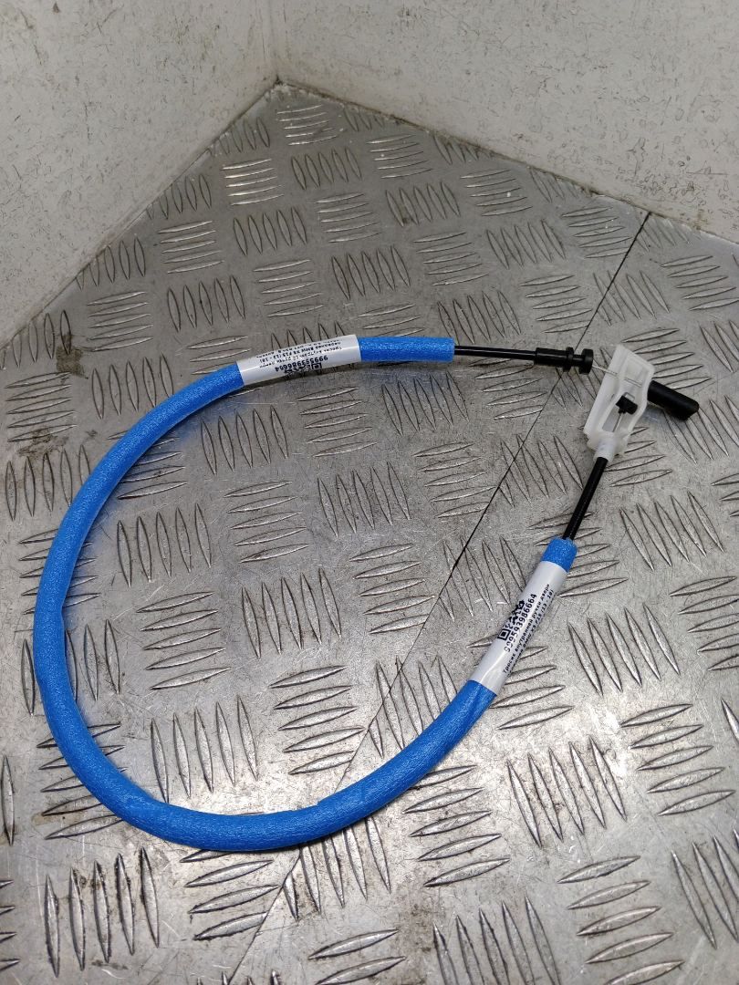 трос двери BMW X5 F15 2017, 3.0 л., N57 D30 B, дизель, АКПП, carbonschwarz metallic (416), внедорожник 5 дв., полный привод, правый руль, 51217293621, 7293621 - фото №1