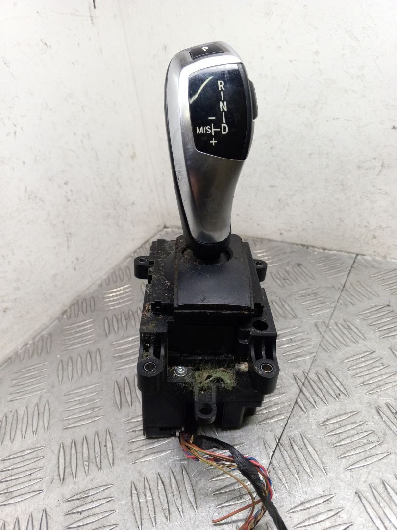 модуль управления селектора АКПП BMW 5 серия F07/F10/F11 F10 2012, 2.5 л., дизель, АКПП, sophistog brillan metall (b90), седан, задний привод, правый руль, 61319251188, 9251188 - фото №1