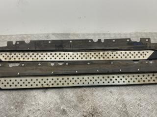 накладка на порог BMW X5 E70 [рестайлинг] E70 2012, 3.0 л., N57 D30 A, дизель, АКПП, black sapphire metallic (475), внедорожник 5 дв., полный привод, правый руль