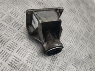 кронштейн полуоси BMW 3 серия F30/F31/F34 2014, 2.0 л., N20 B20 A, бензин, АКПП, 7601996, 31507601996