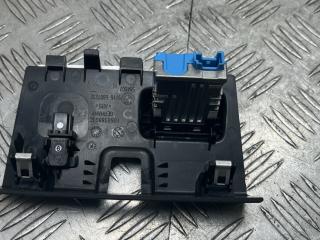 разъем AUX / USB