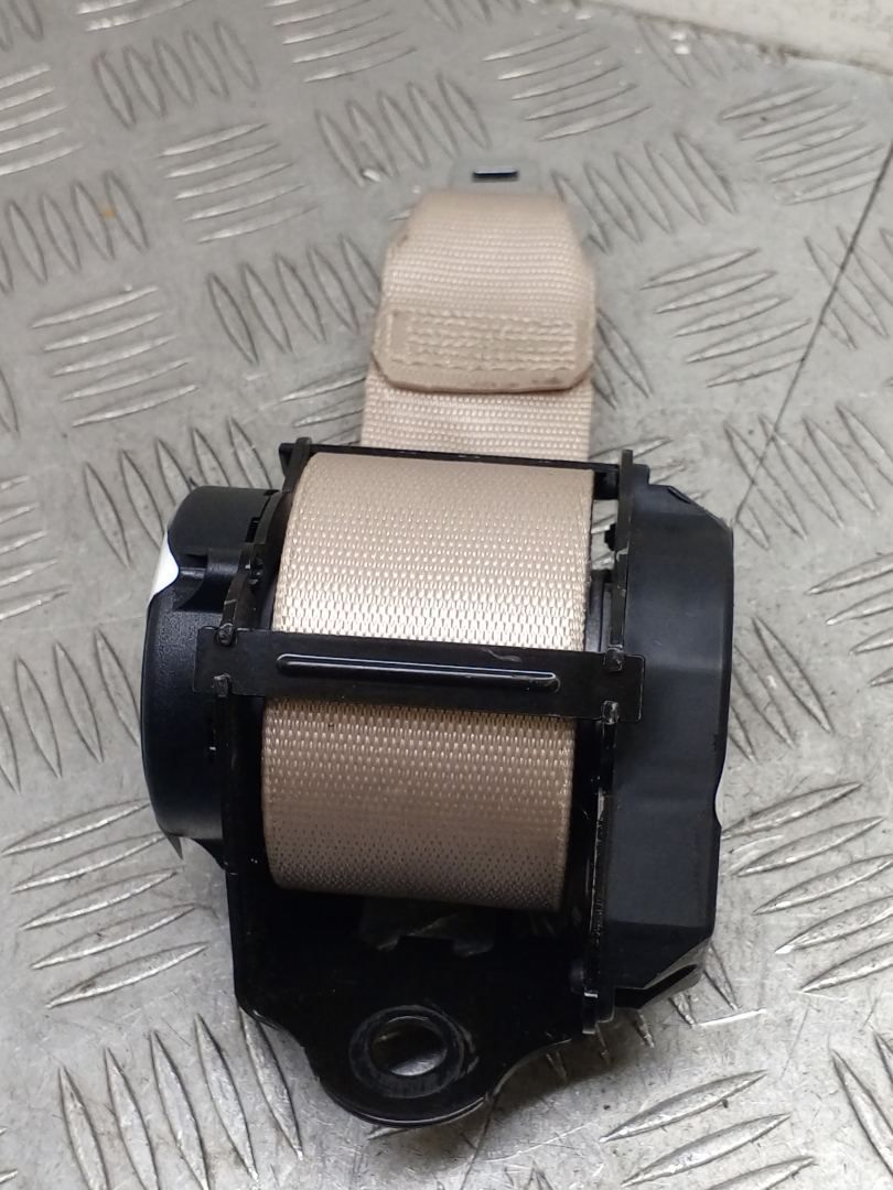 ремень безопасности BMW X5 F15 2017, 3.0 л., N57 D30 B, дизель, АКПП, carbonschwarz metallic (416), внедорожник 5 дв., полный привод, правый руль, 72117348895, 7348895 - фото №1