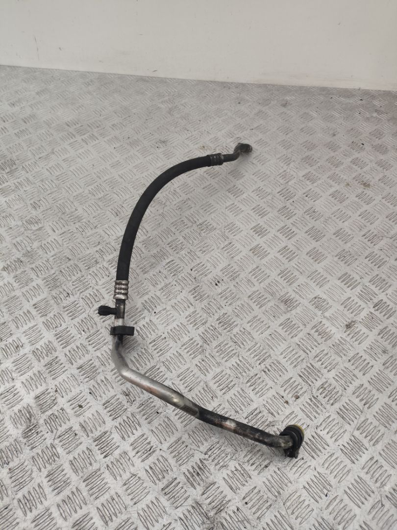 трубка кондиционера BMW 5 серия F07/F10/F11 F10 2012, 2.5 л., дизель, АКПП, sophistog brillan metall (b90), седан, задний привод, правый руль, 9250708, 64539250708 - фото №1