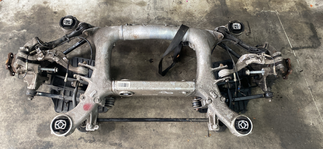 балка подвески задняя BMW 5 серия G30/G31 G30 2020, 2.0 л., B48 B20 B, бензин, АКПП, sophistograu a90, седан, задний привод, правый руль - фото №1