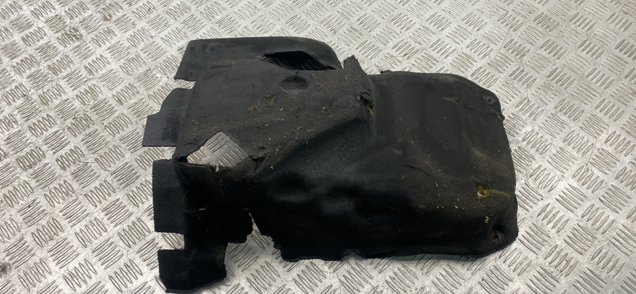 шумоизоляция (термозащита) BMW 5 серия F07/F10/F11 2011, 2.0 л., N47 D20 C, дизель, МКПП, N47D20C, N47D20, 11148510115, 8510115 - фото №1