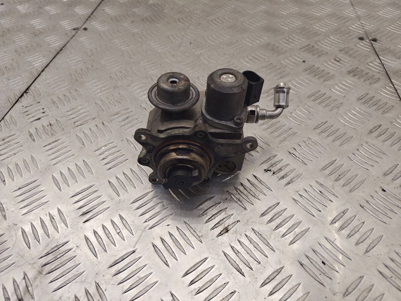 ТНВД Mini Cooper S 2 поколение 2007, 1.6 л., N14 B16 AB, бензин, МКПП, 13785559 - фото №1