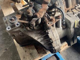 КПП механическая (МКПП) Hyundai ix35 1 поколение 2011, 2.0 л., D4HA, дизель, МКПП