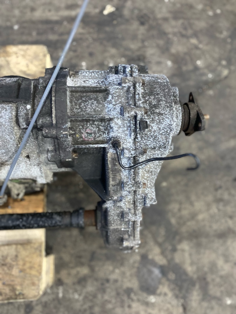 раздаточная коробка BMW X5 E53 2002, 3.0 л., M57 D30 (306D1), дизель, АКПП, M57D30, 306D1 - фото №1