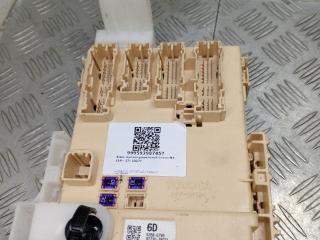 блок предохранителей Lexus NX 1 поколение 2017, 63586795, 8273078021