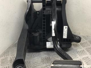 педаль тормоза Porsche 911 Carrera S 991 2014, 3.8 л., MA1.03, бензин, робот, серый, задний привод, правый руль, 99142301020