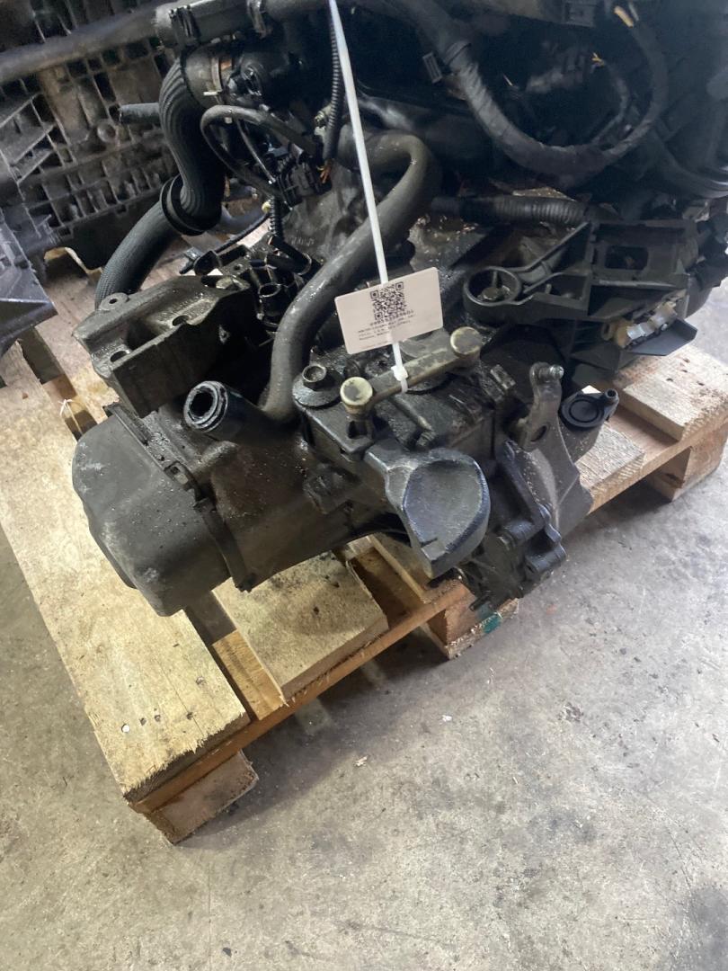 КПП механическая (МКПП) Citroen DS3 1 поколение 2012, 1.6 л., 5FS (EP6C), бензин, МКПП - фото №1