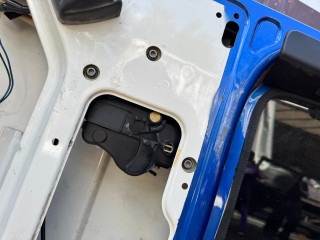 замок двери сдвижной Volkswagen Transporter T5 2009