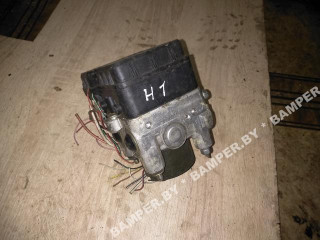 блок ABS Toyota RAV4 2 поколение (XA20) 2001, 2.0 л., дизель, внедорожник 5 дв., 4451042080