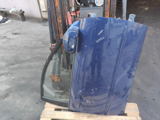 дверь передняя правая Kia Cerato 1 поколение 2005