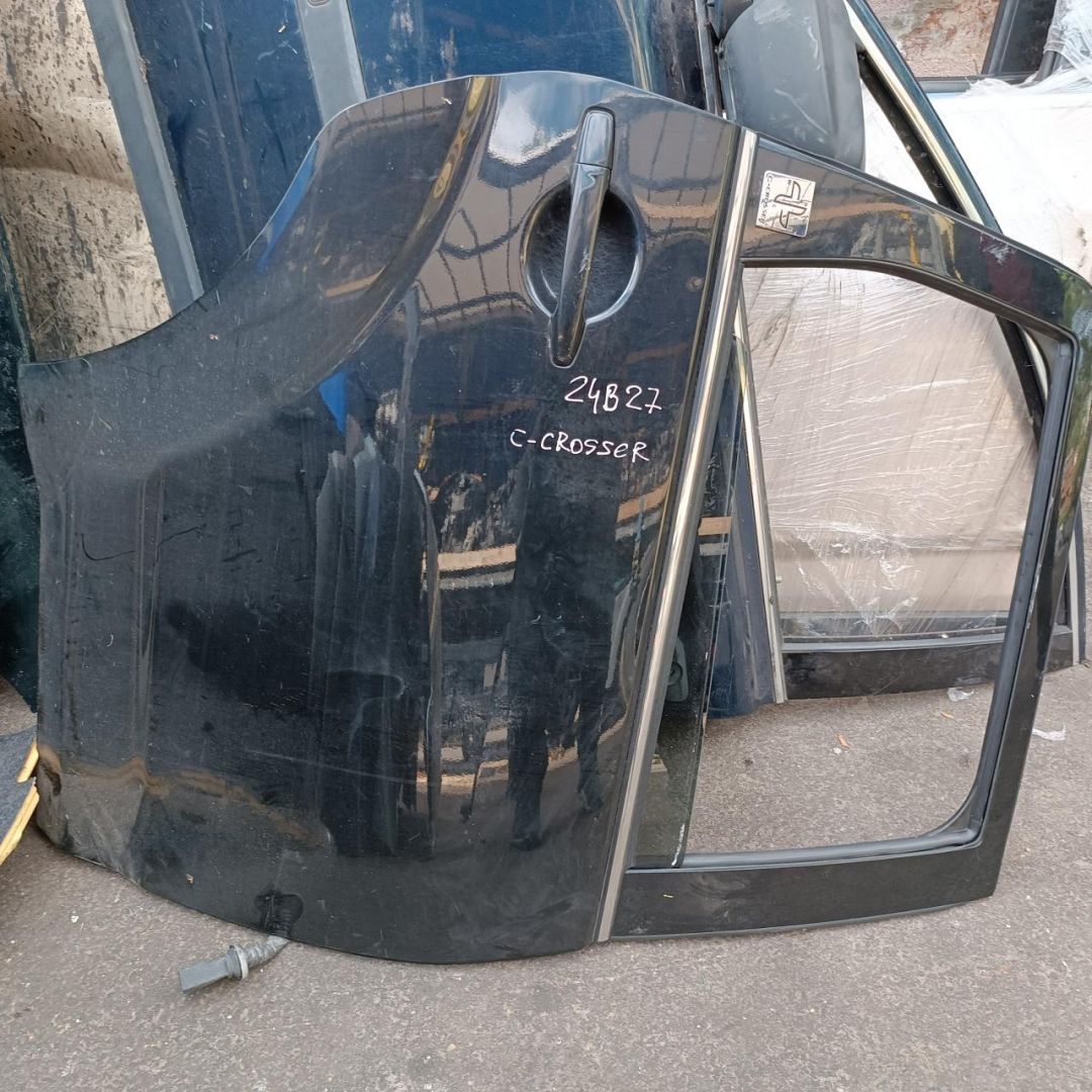 дверь задняя правая Citroen C-Crosser 1 поколение 2012 - фото №1