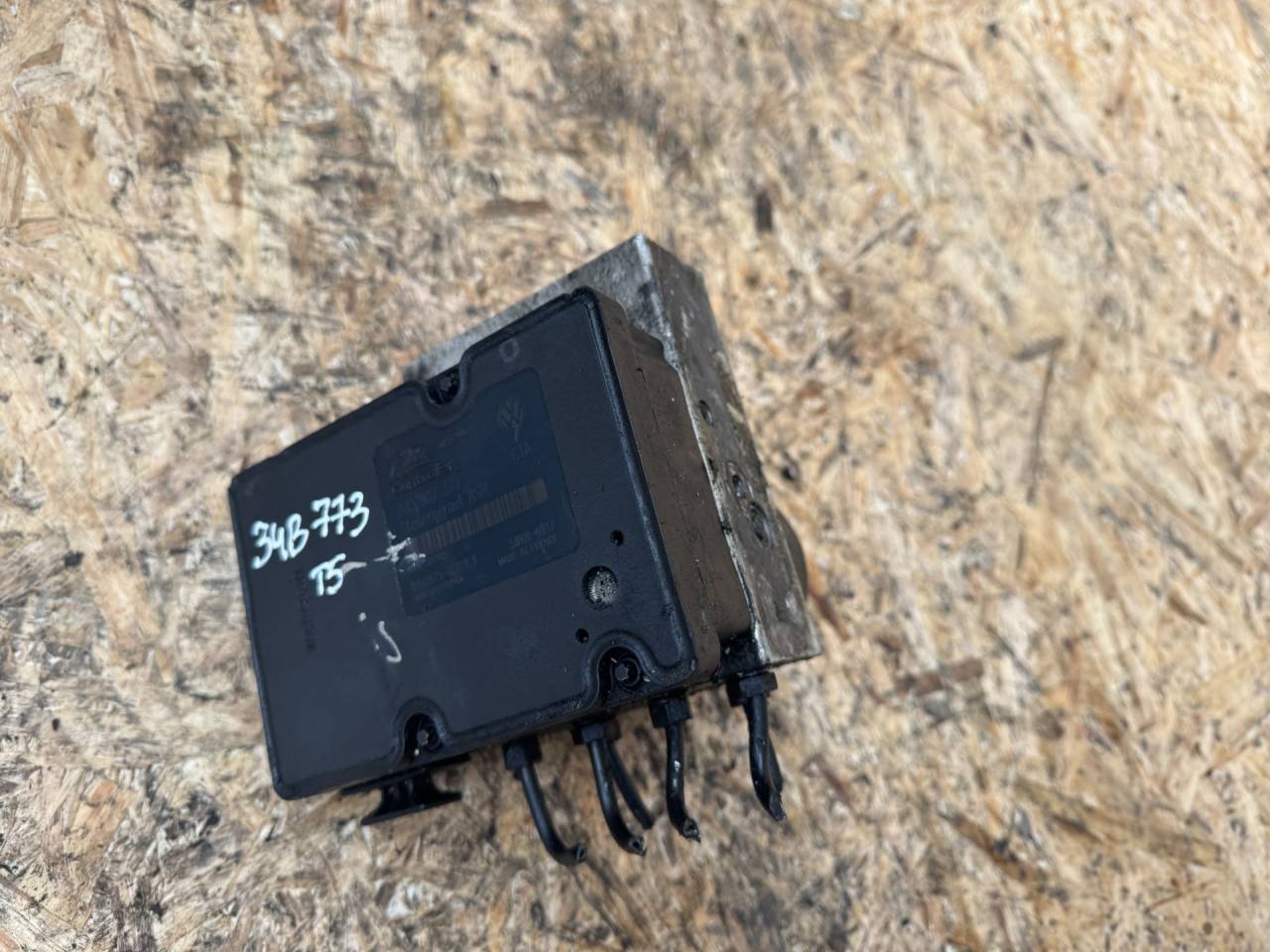 блок ABS Volkswagen Transporter T5 2009, 7H0614111G - фото №1