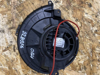 моторчик печки Opel Astra H 2005