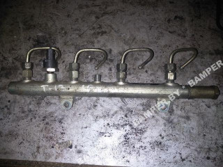 топливная рампа Mitsubishi Space Star 1 поколение 2001, 1.9 л., дизель, минивэн, 0445214024