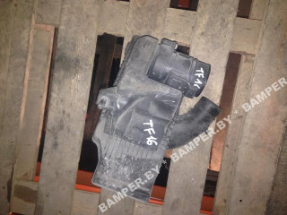 корпус воздушного фильтра Renault Clio 3 поколение 2006, 1.5 л., дизель, хетчбэк 5 дв.