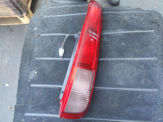 фонарь задний правый Nissan X-Trail T30 2003