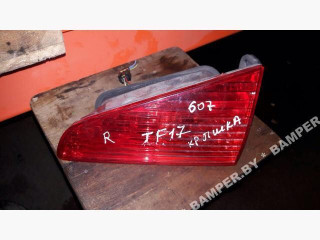 фонарь крышки багажника правый Peugeot 607 1 поколение 2002, 2.0 л., дизель, седан
