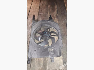 диффузор вентилятора Renault Laguna 2 поколение 2003, 1.9 л., дизель, хетчбэк 5 дв.