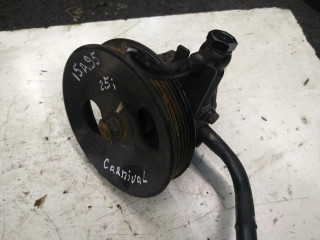 насос гидроусилителя руля Kia Carnival 1 поколение [рестайлинг] 2004, 2.5 л., бензин